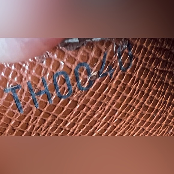 Louis Vuitton Porte-Tresor International Wallet - Picture 8 of 11